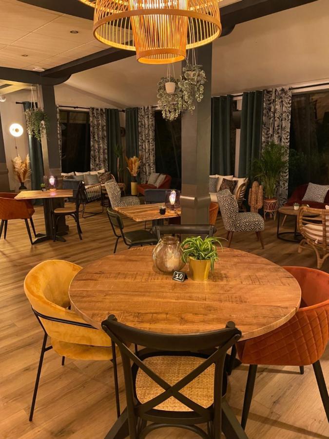 Le Mont Brouilly Hotel 2*