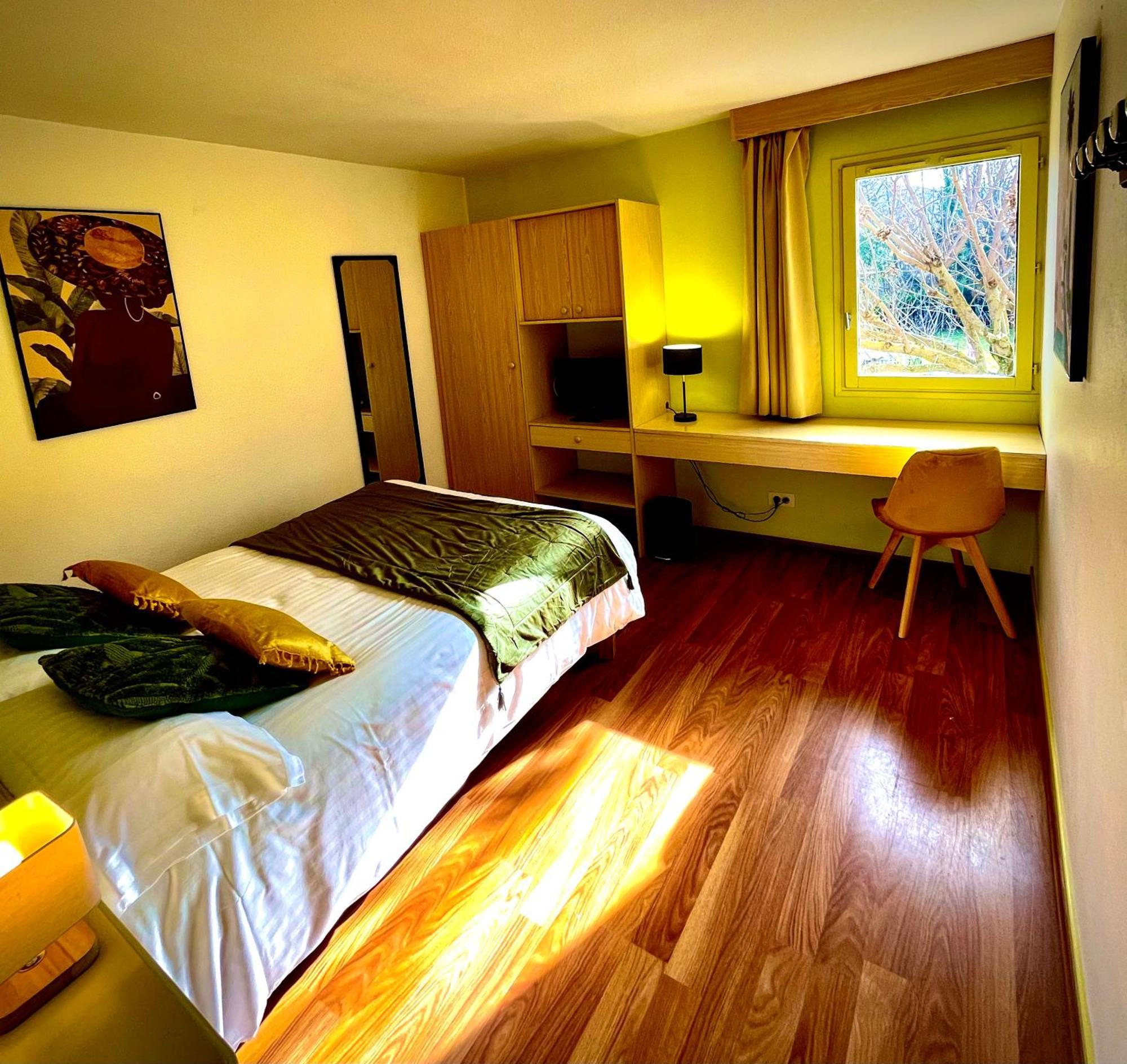 Le Mont Brouilly Hotel 2*